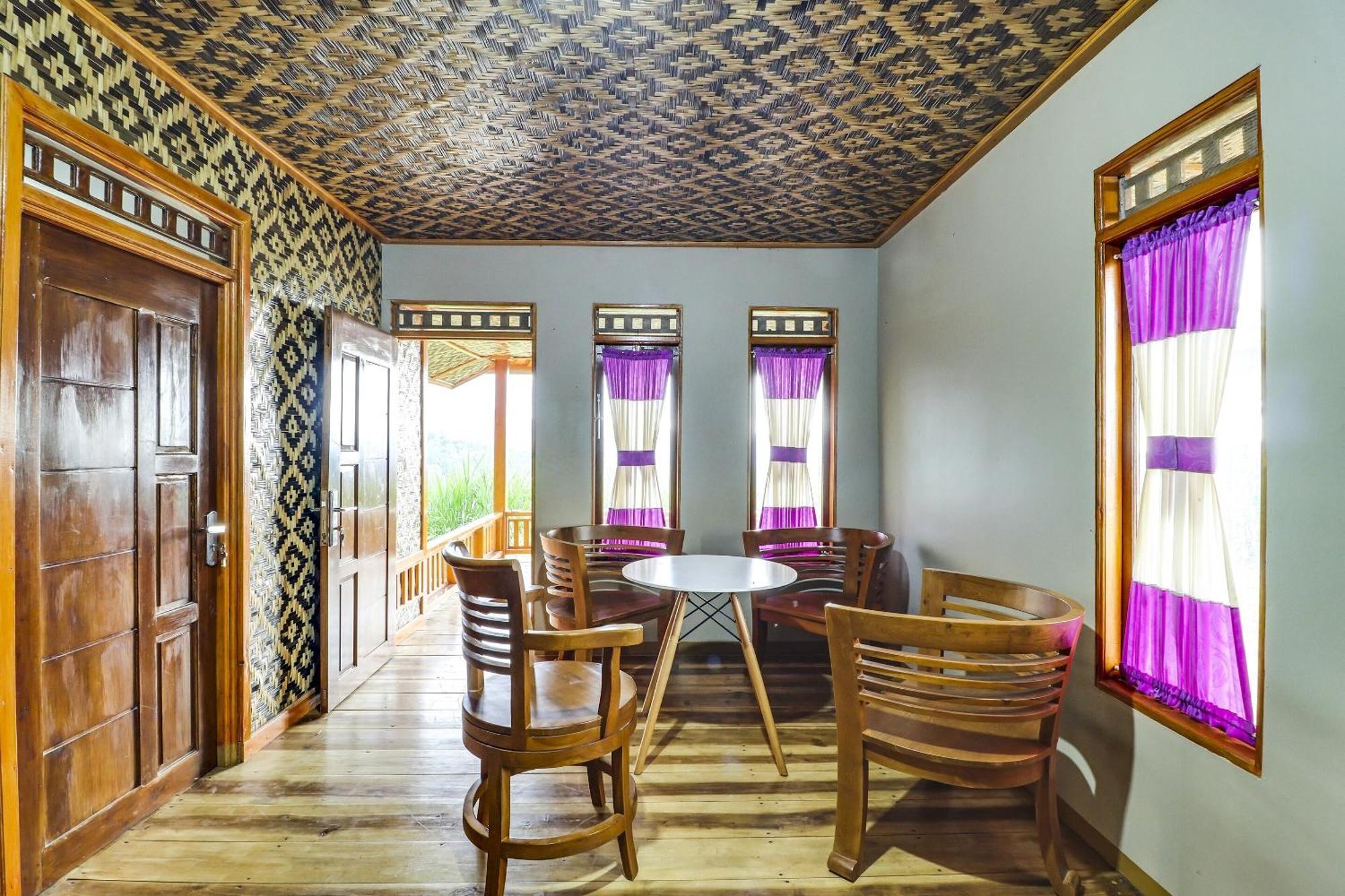 Oyo Homes 90956 Desa Wisata Guranteng Pendjalu Zewnętrze zdjęcie