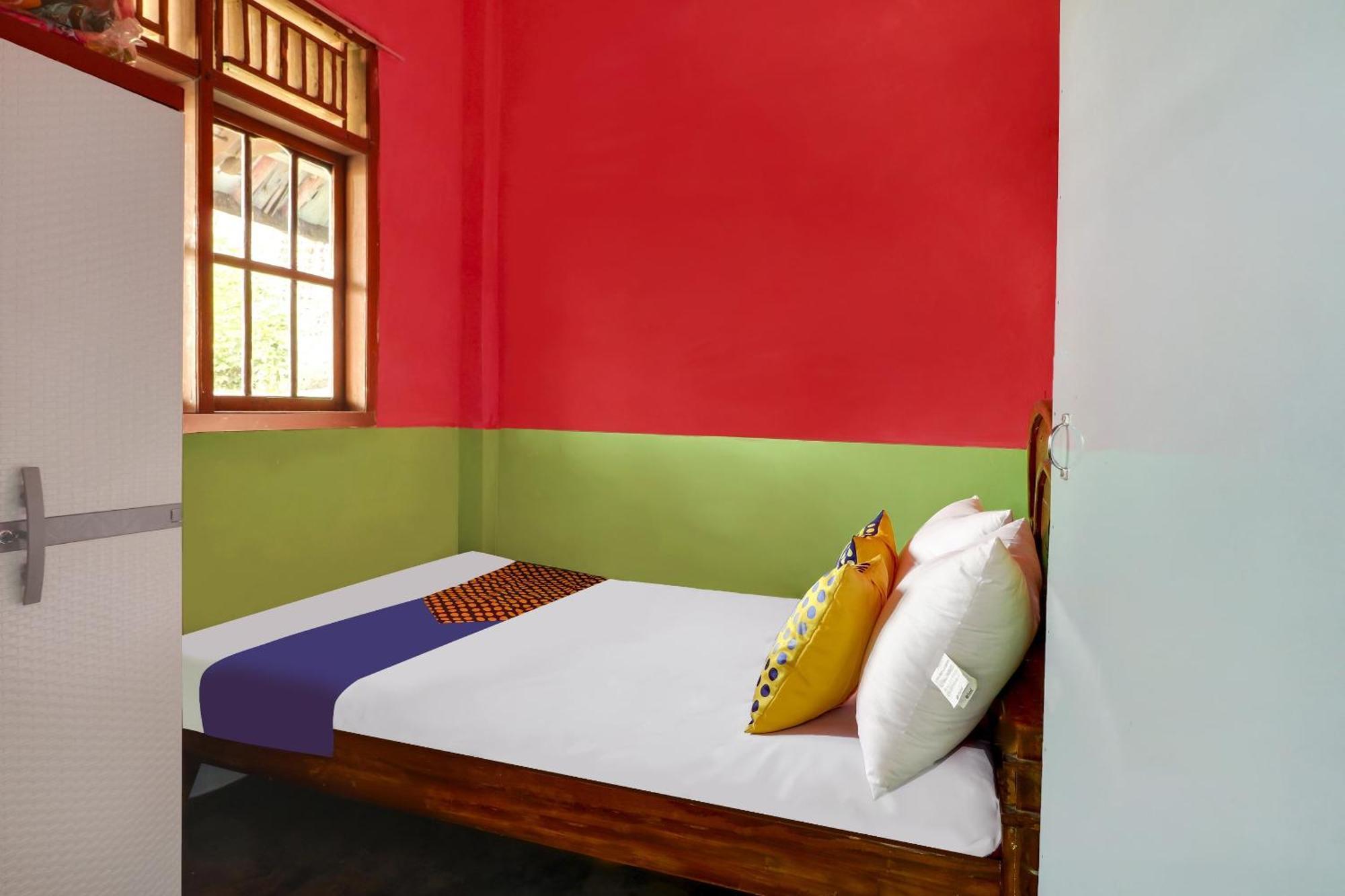 Oyo Homes 90956 Desa Wisata Guranteng Pendjalu Zewnętrze zdjęcie