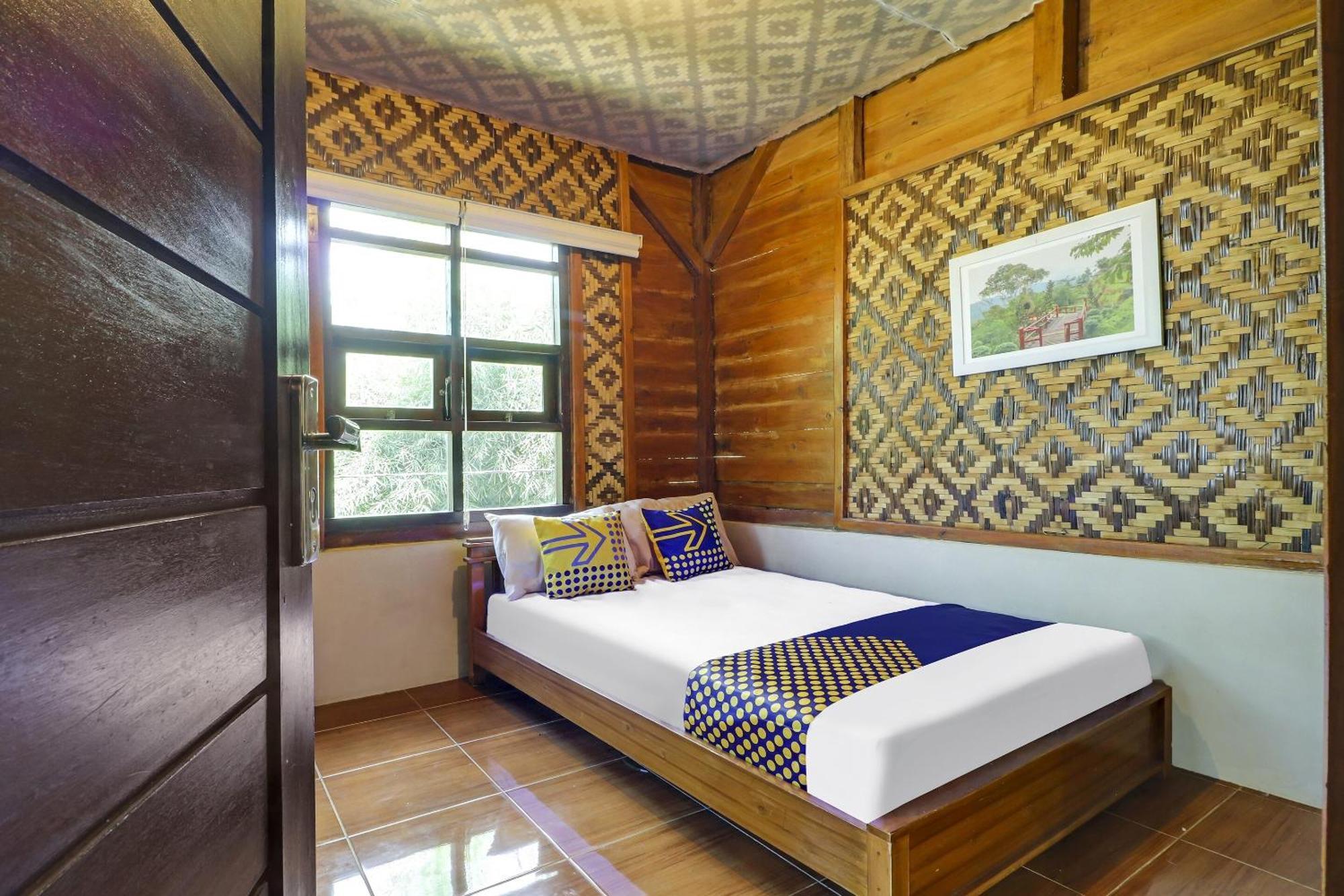 Oyo Homes 90956 Desa Wisata Guranteng Pendjalu Zewnętrze zdjęcie