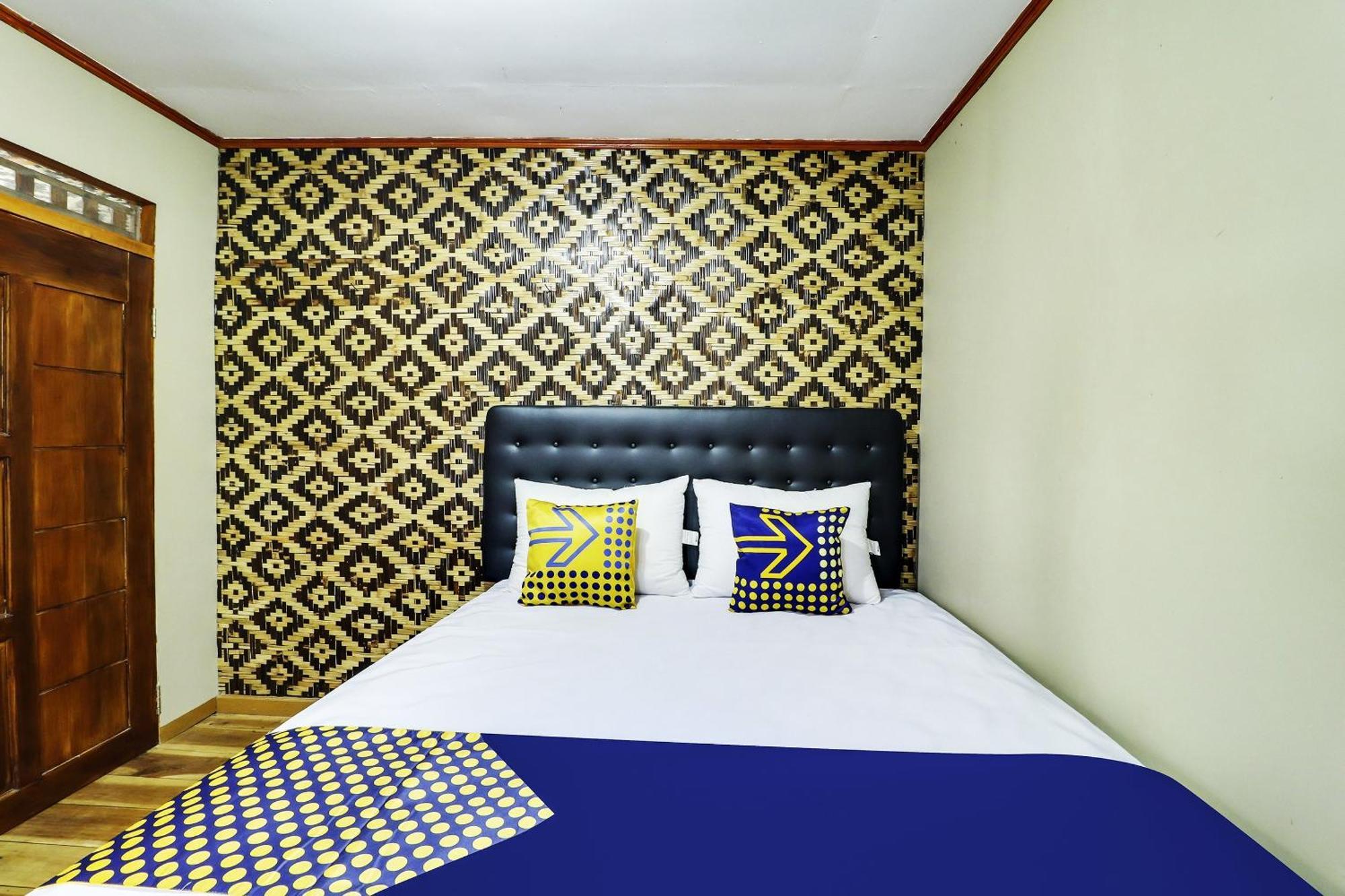 Oyo Homes 90956 Desa Wisata Guranteng Pendjalu Zewnętrze zdjęcie